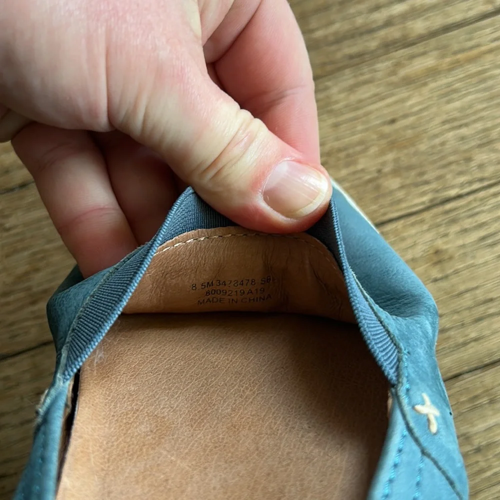 FRYE Melanie Slip-on Flats Sneakers Blue Suede Women's 8.5 - Picture 4 of 6